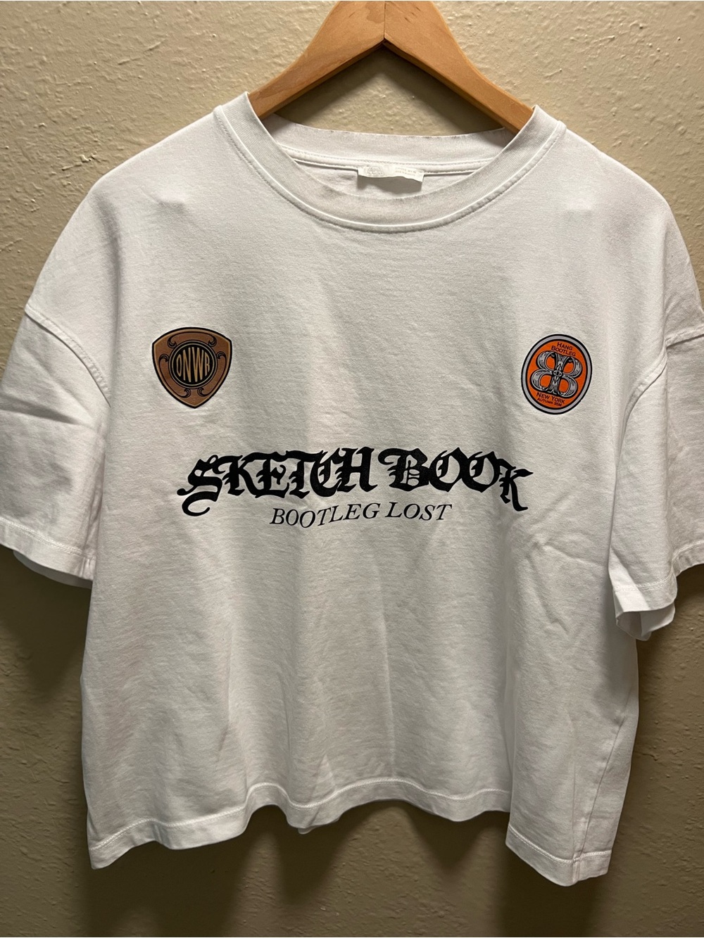 Men White "Sketch Book" Graphic Crop top tee